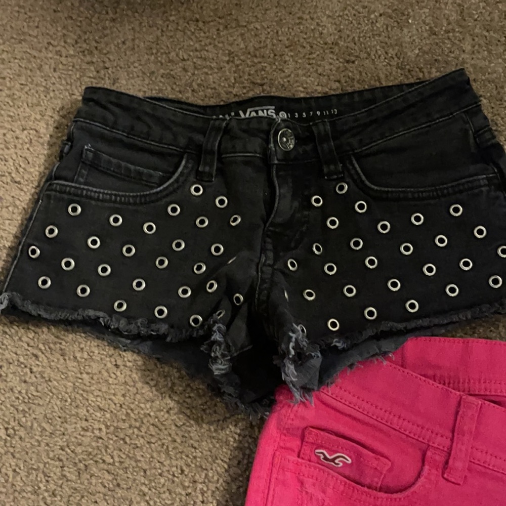 Shorts - Picture 10 of 14
